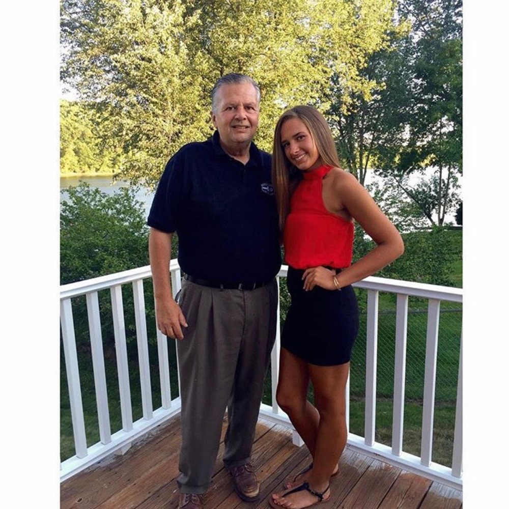 Meet your Posher, Kelly